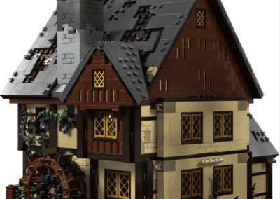 Disney Hocus Pocus Sanderson SIsters Cottage 1