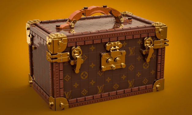 LOUIS VUITTON Train Case – Ideas Spotlight