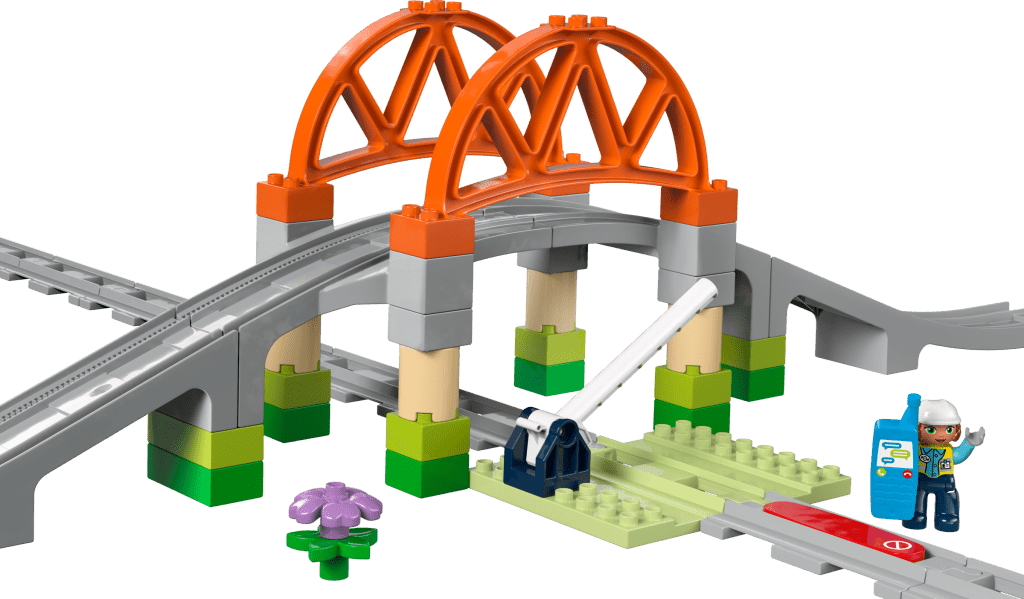 Train Bridge and Tracks Expansion Set Revealed