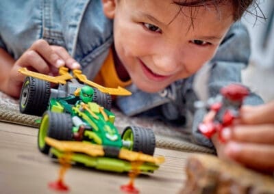 Lloyd's Pull-Back Race Car -