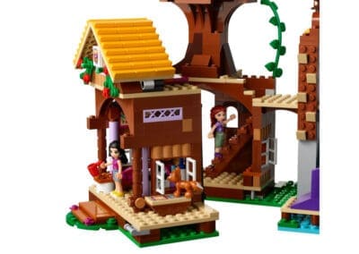 Adventure Camp Tree House -
