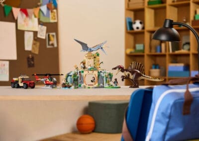 Spinosaurus & Quetzalcoatlus Air Mission -