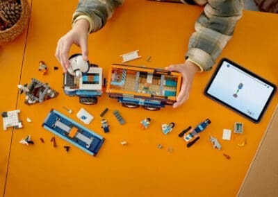 Arctic Explorer Science Lab Truck -