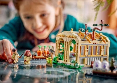 Hogwarts Castle: Herbology Class -