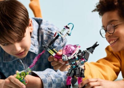 Mateo vs Cyber Brain Mech -