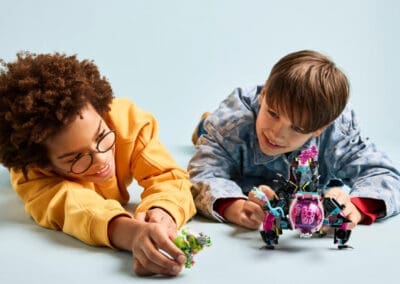 Mateo vs Cyber Brain Mech -