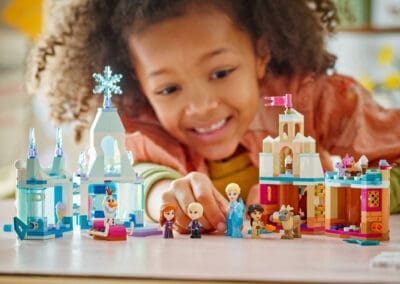 Mini Arendelle Castle & Elsa's Ice Palace -