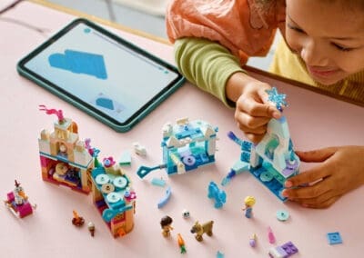 Mini Arendelle Castle & Elsa's Ice Palace -