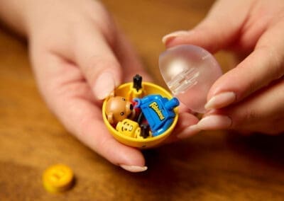 Minifigure Vending Machine -