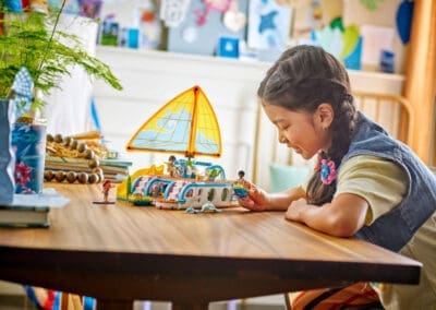 Travel Boat Adventure -