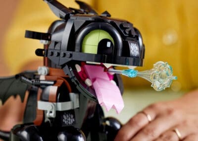 How to Train Your Dragon: Toothless -