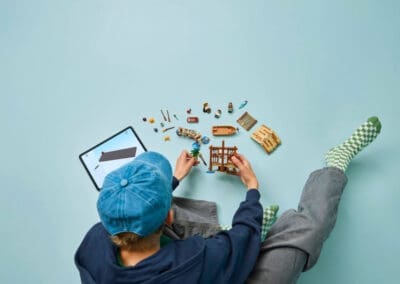 Windmill Village Hut -