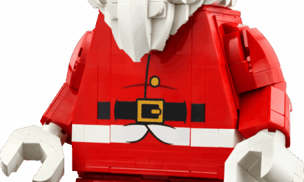 Up-Scaled Santa Minifigure Revealed