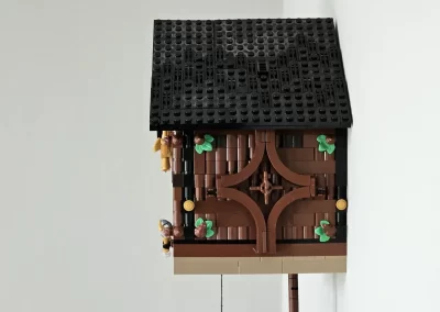 Working LEGO Pendulum Clock -